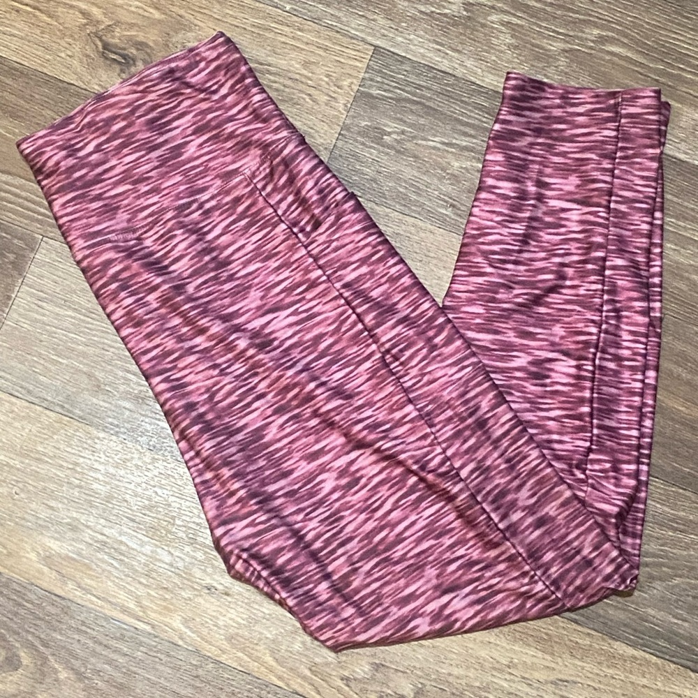 Zone Pro Maroon Patterned Leggings